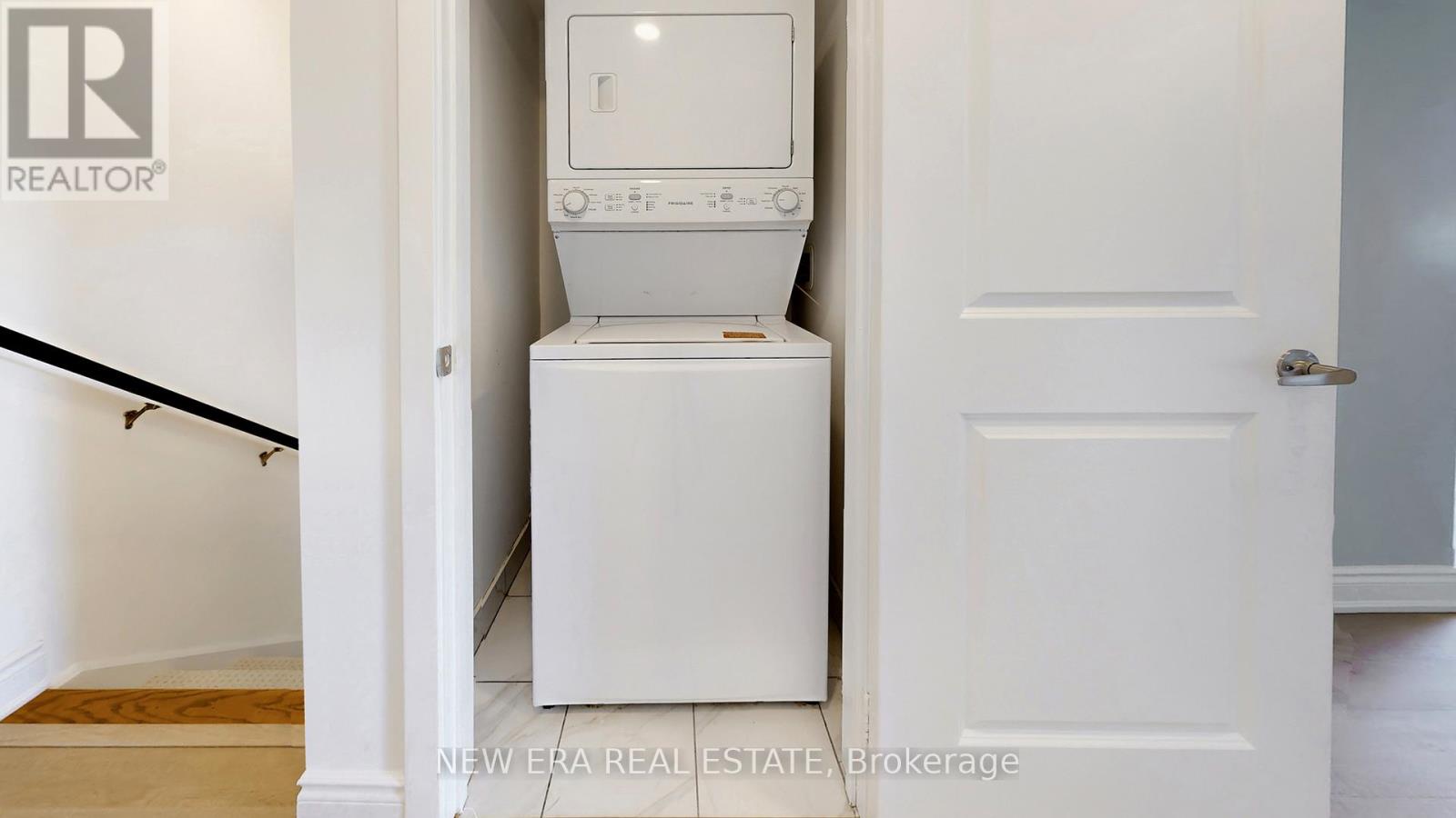 8d51fca4946fe41c8c8f2ad4331d97b7