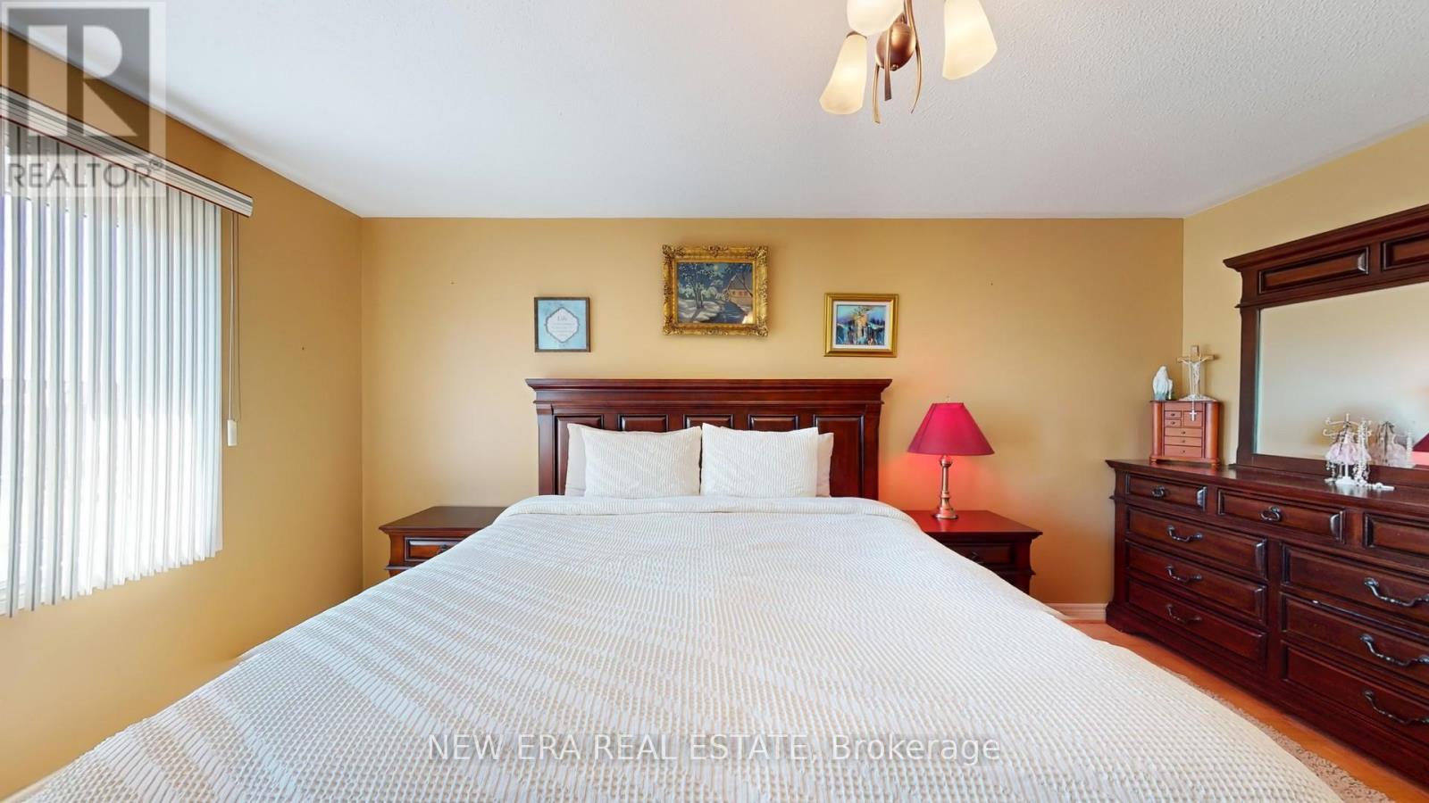 9ef4639cd60ae4d49ffe02501ceff585