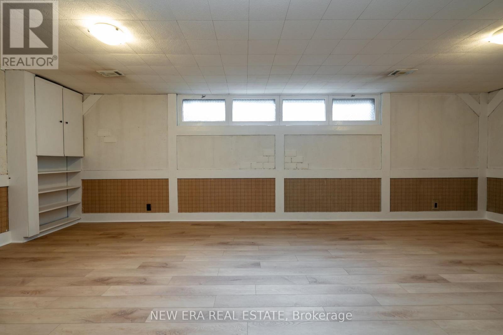 ad8de3e7156f0c0eca7db5a4bd9cf261