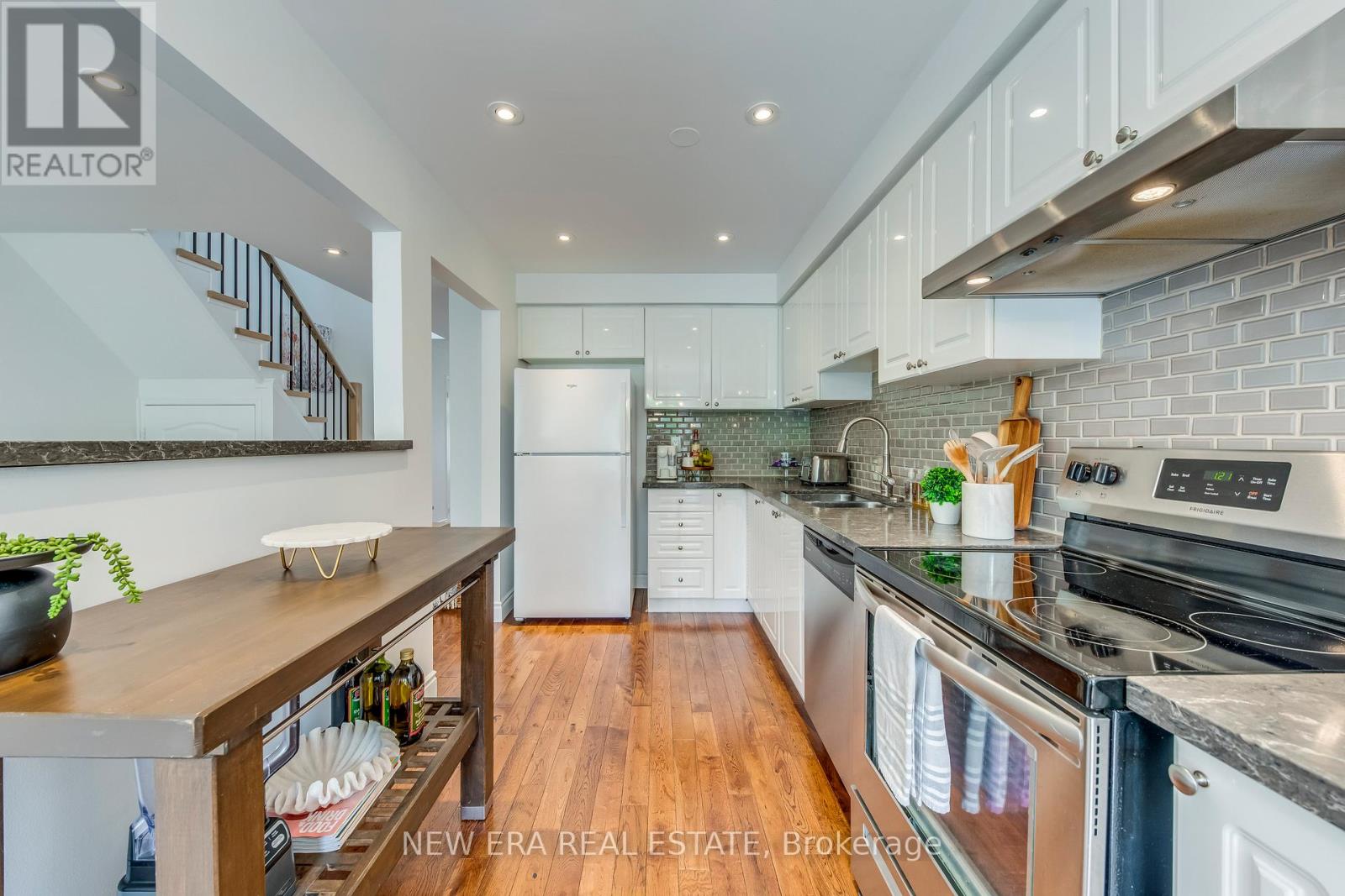 e05aa2acb17031dad18f0362dffe52a6