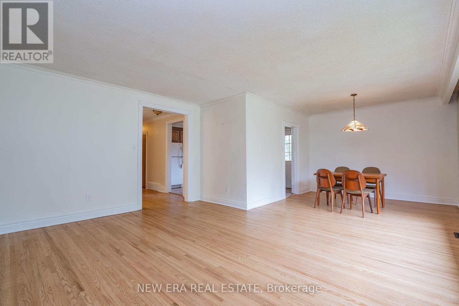 e9845a348e4ebd469279300f63d47f73