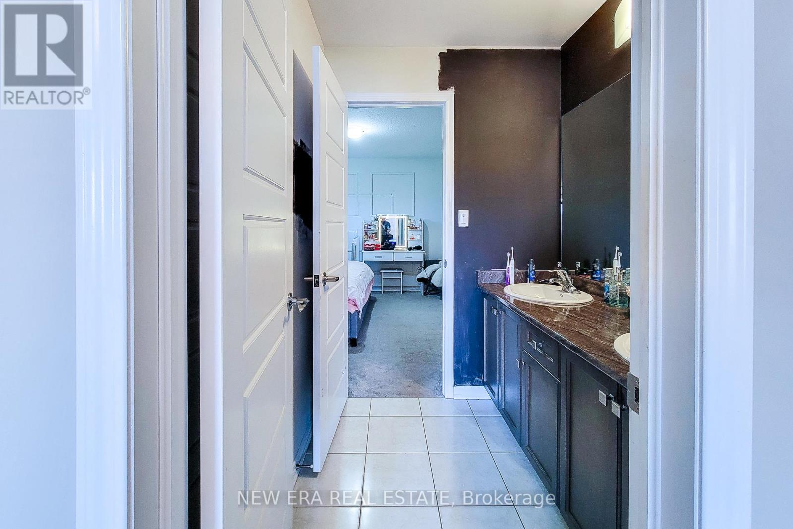 ece0fd5e7dee5c6dce5fa9d8bedbee98