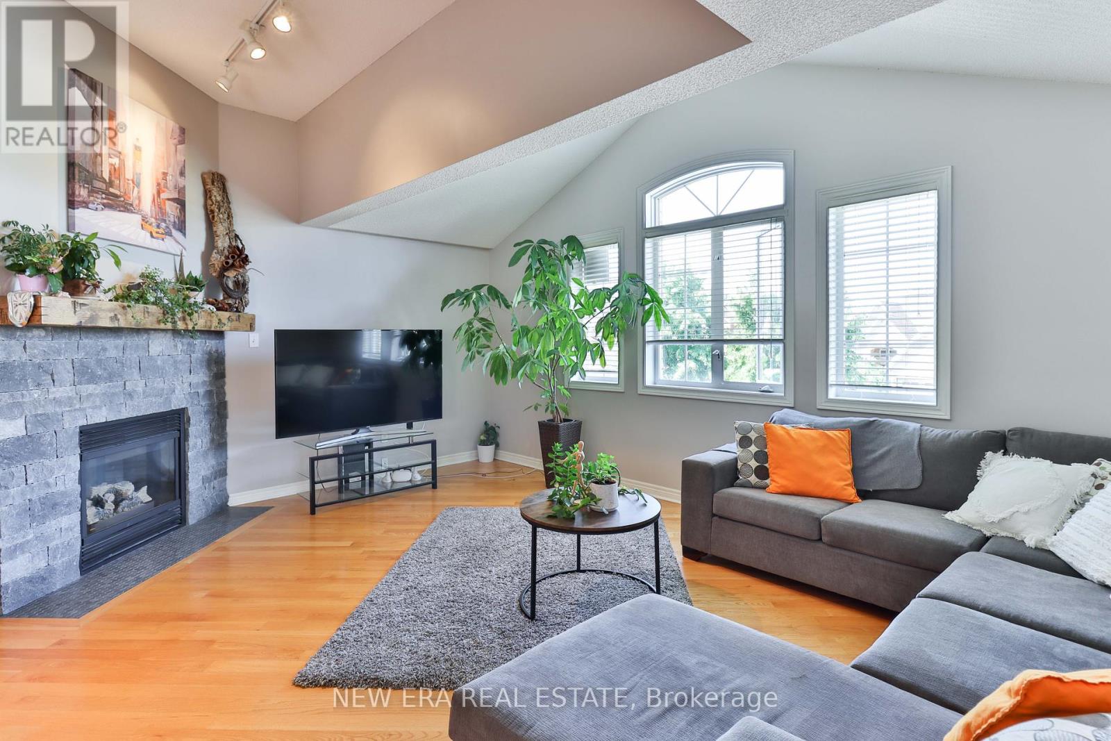 ed6b559ec62781eb6f4bce845537ba25