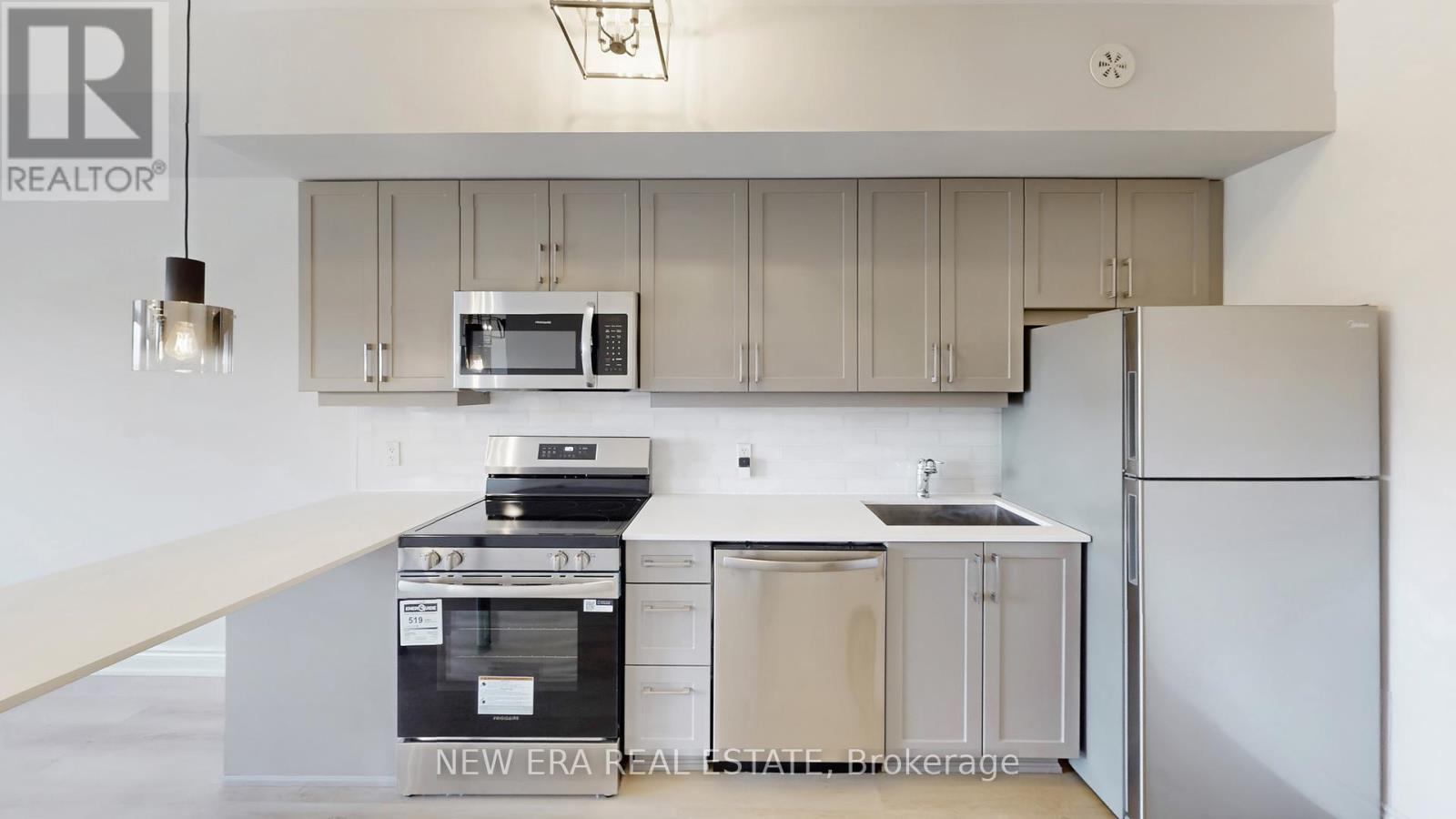 f1a9c764e9fbad7c984b9fa15ed1f01b