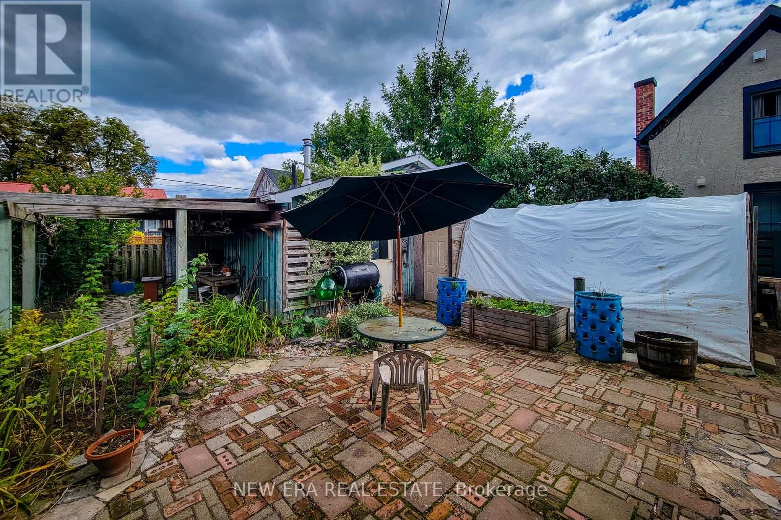 f54017f933e1371a6a845e79b416a3a5