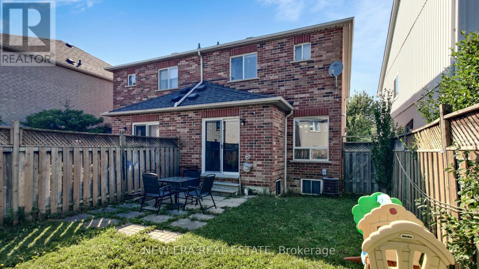 1e9d418c1ae5b2e9e7674d5895f60073