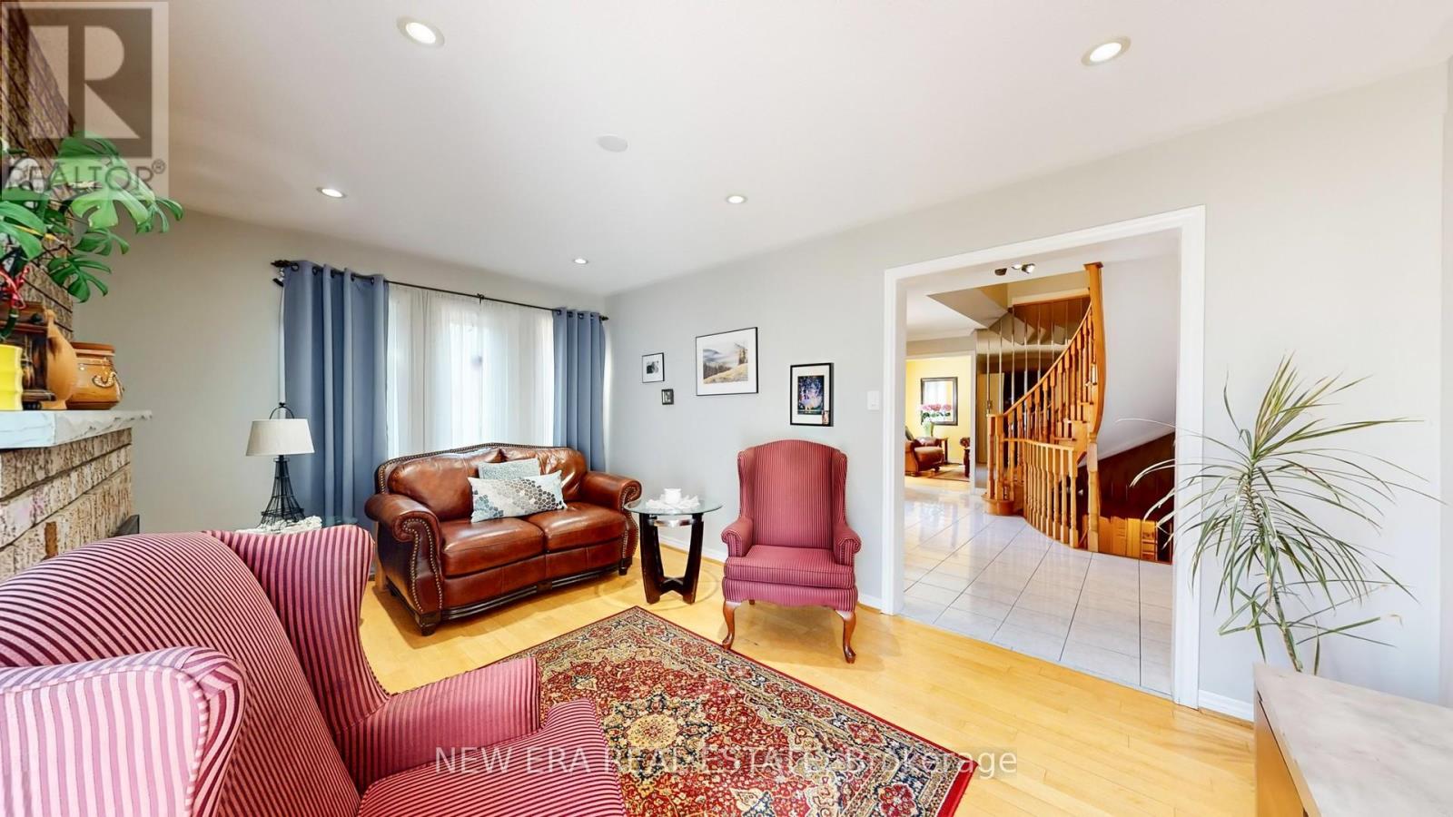 4cdeb888ff13f6e753c073d827854cd3