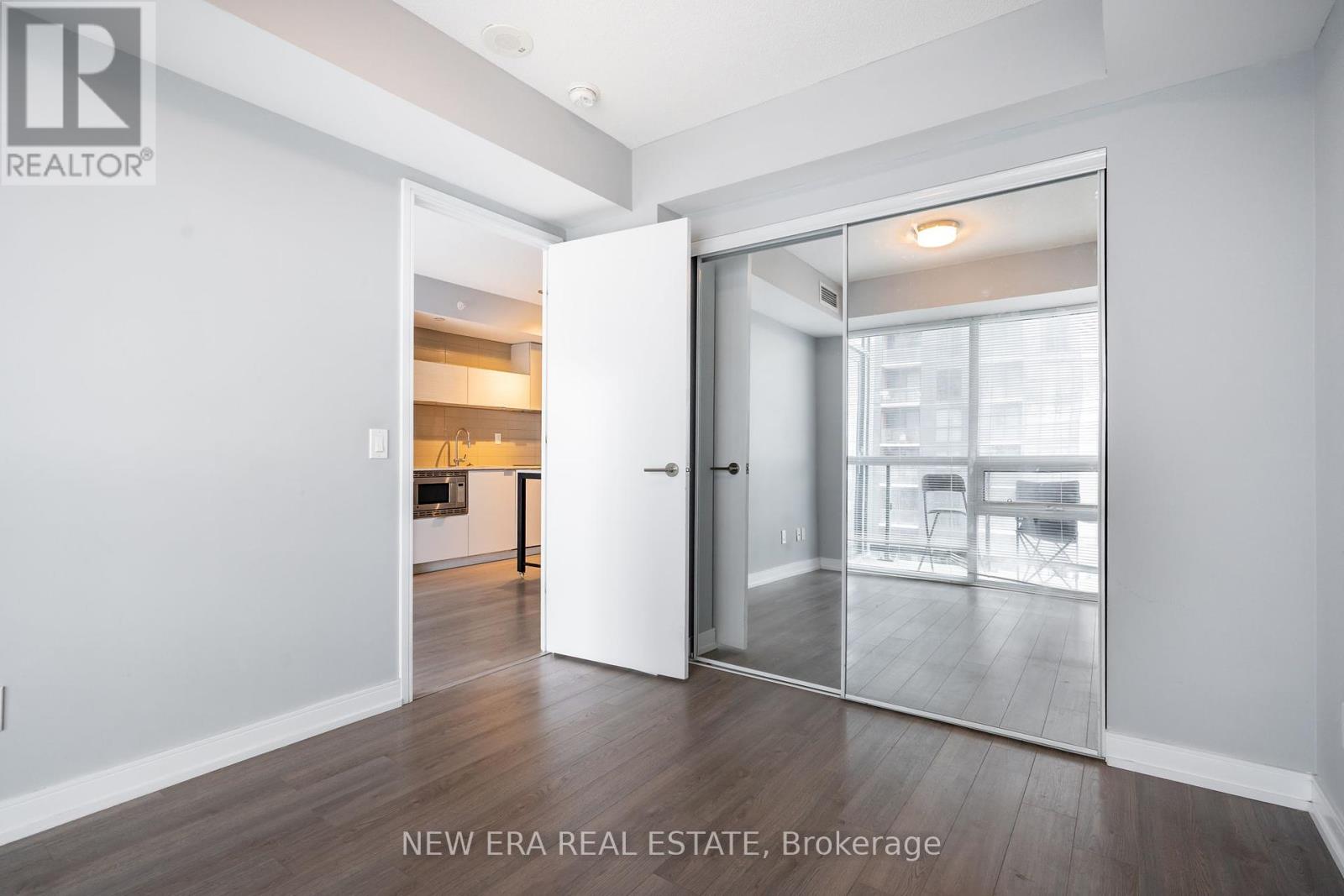 56d8aff824a06f807443f4c56adc5254