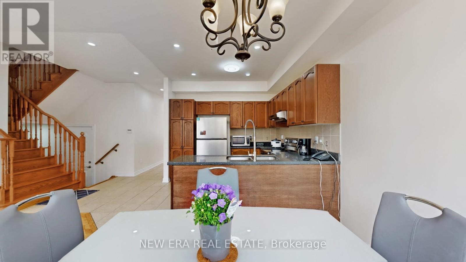 69106be4bb34ae1d27edc9d74a4a25a9