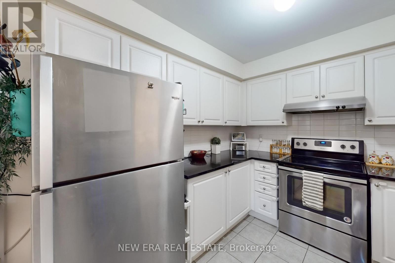 78fa23a64aa7d84d008f6f93d20866d1