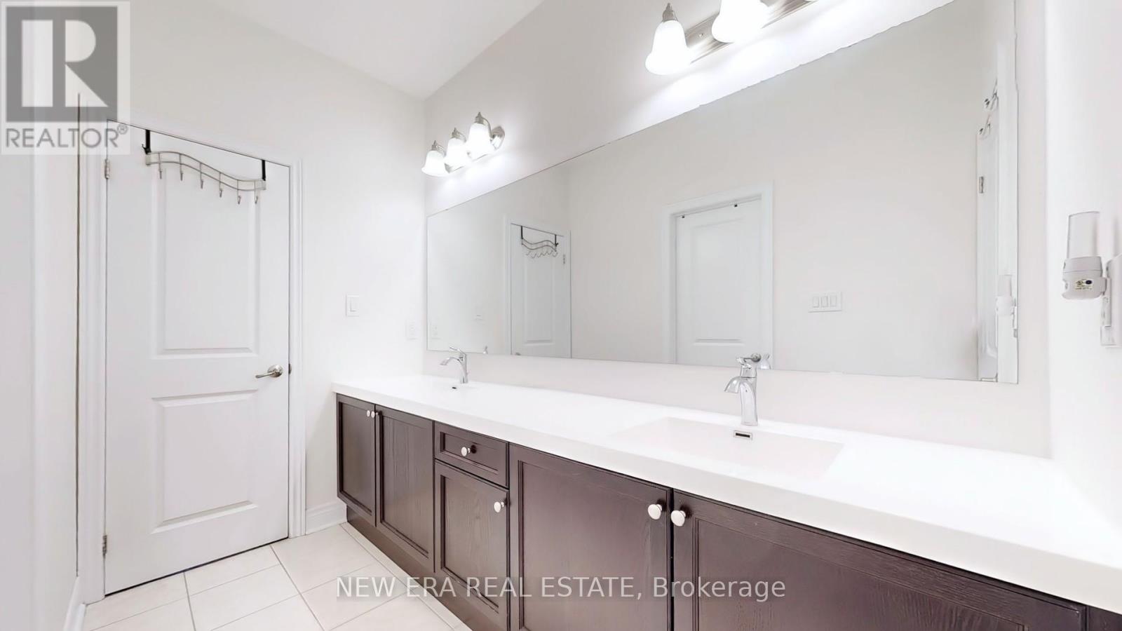 7f5e8b54dd8e36084eb1b55a61c65841