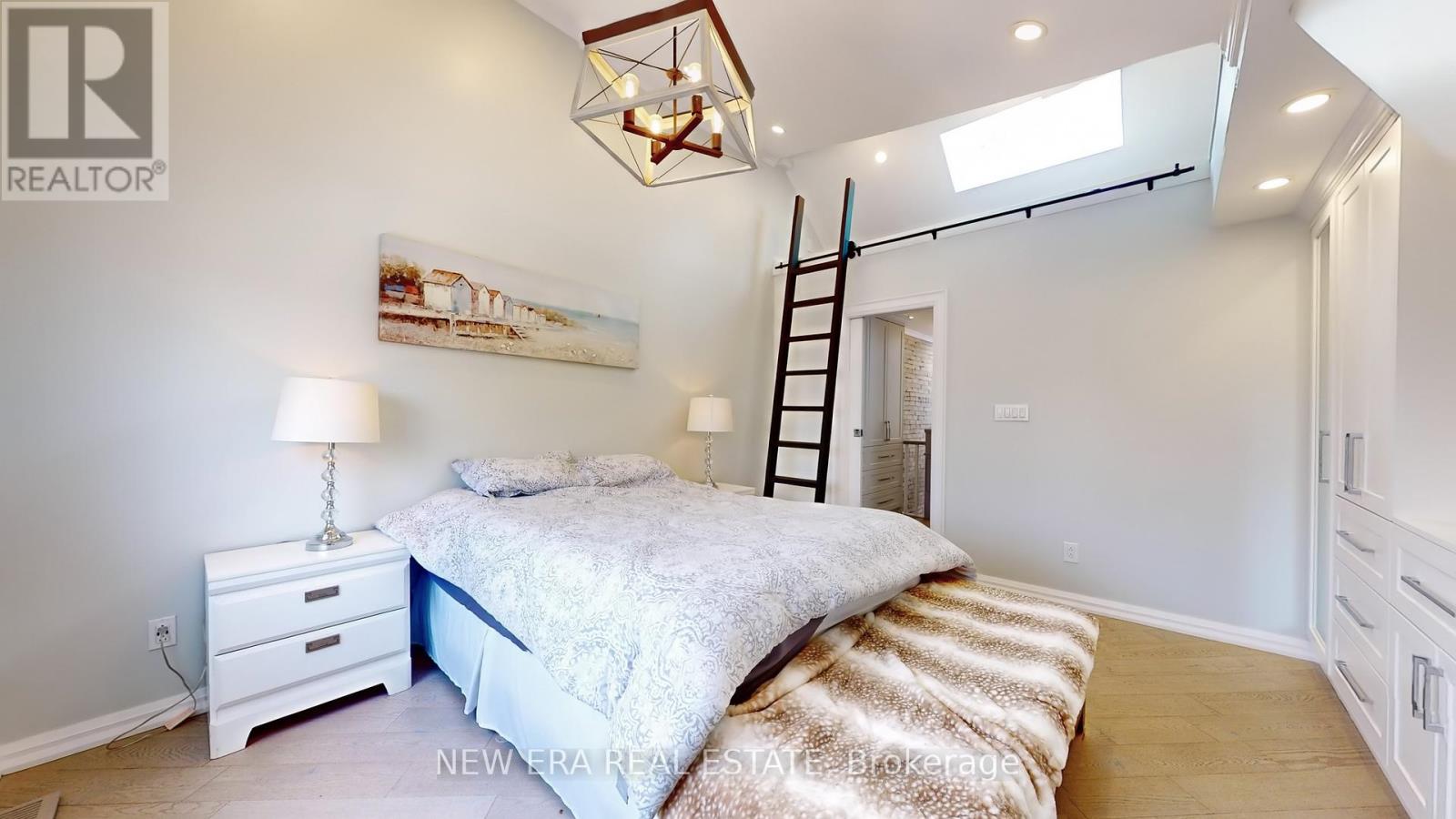 884eb16b6f71de045a44705dfaa49e38