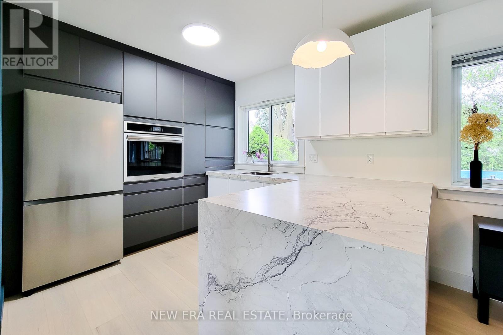 88d129612c5450bf84ae142030065238