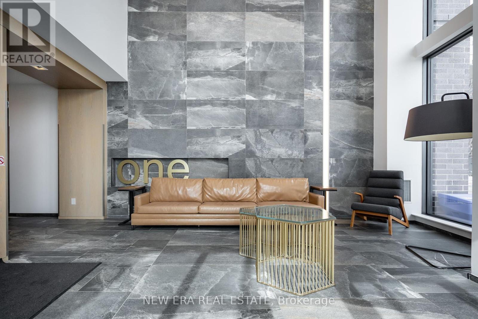 8dcb58a2ab8e41c2d7eb30695d063f61