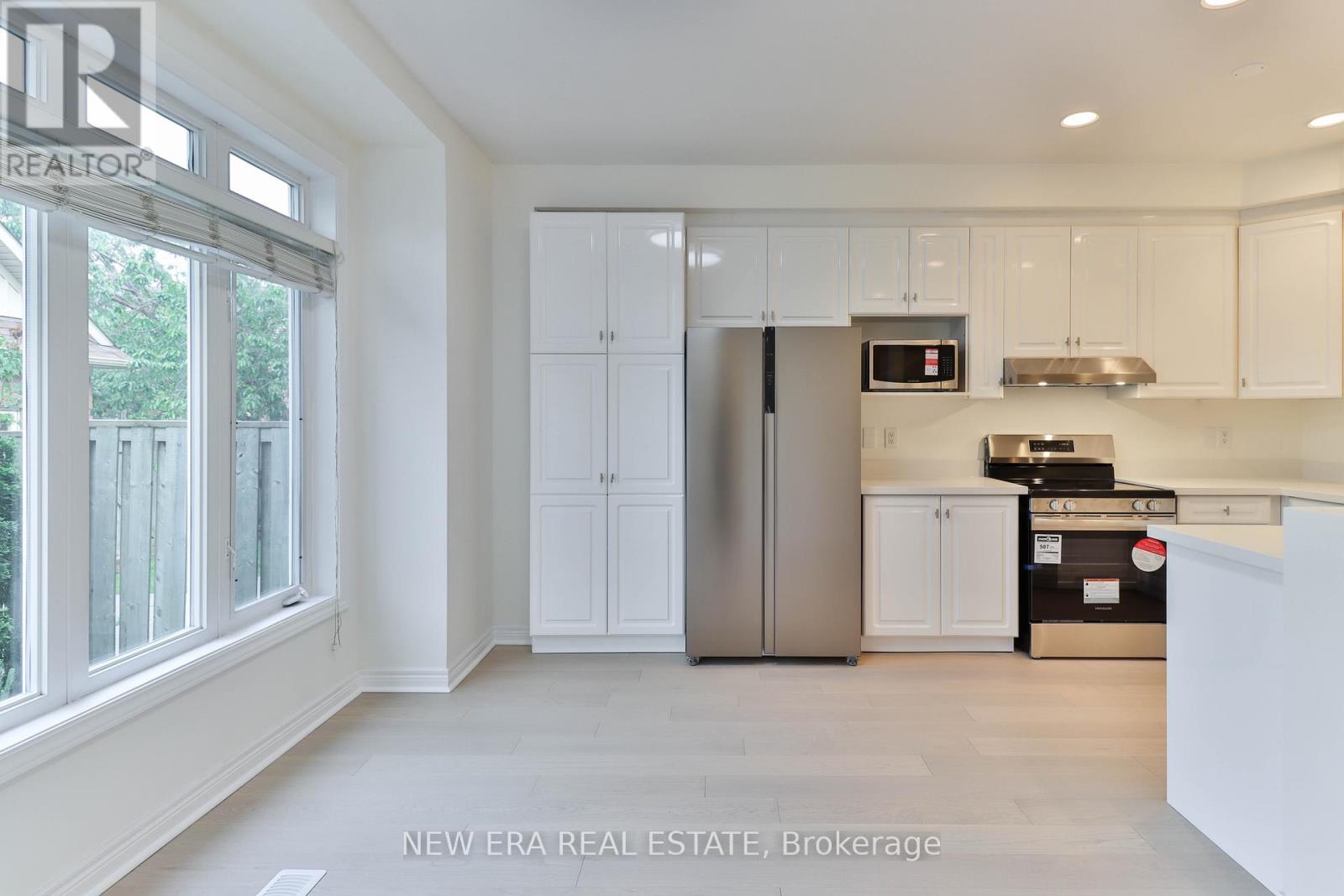 c5d116ff8fec9fc8145cba457fb31037