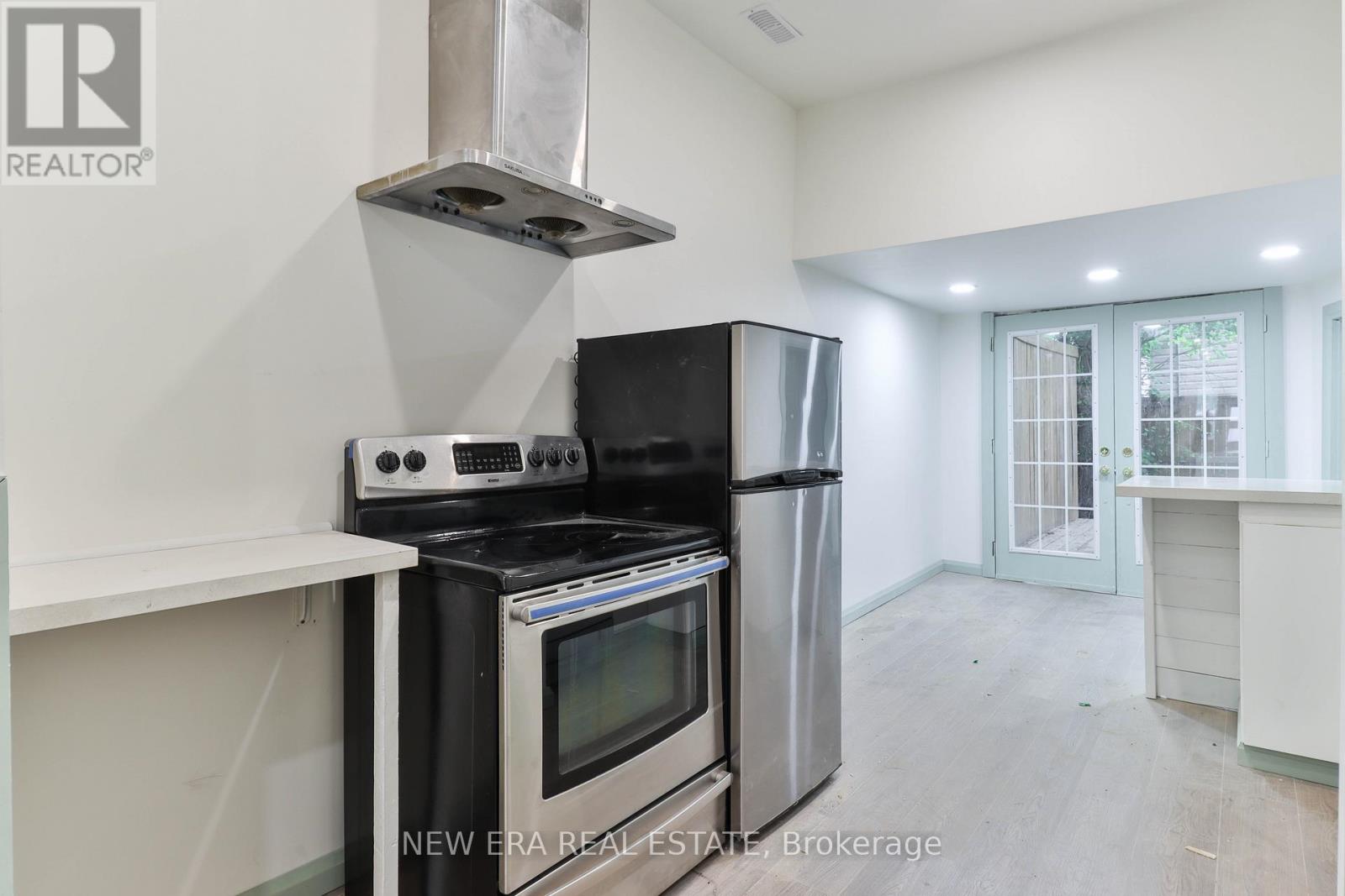 c6b6167e3b7d34aedb09abea75cfc8f2