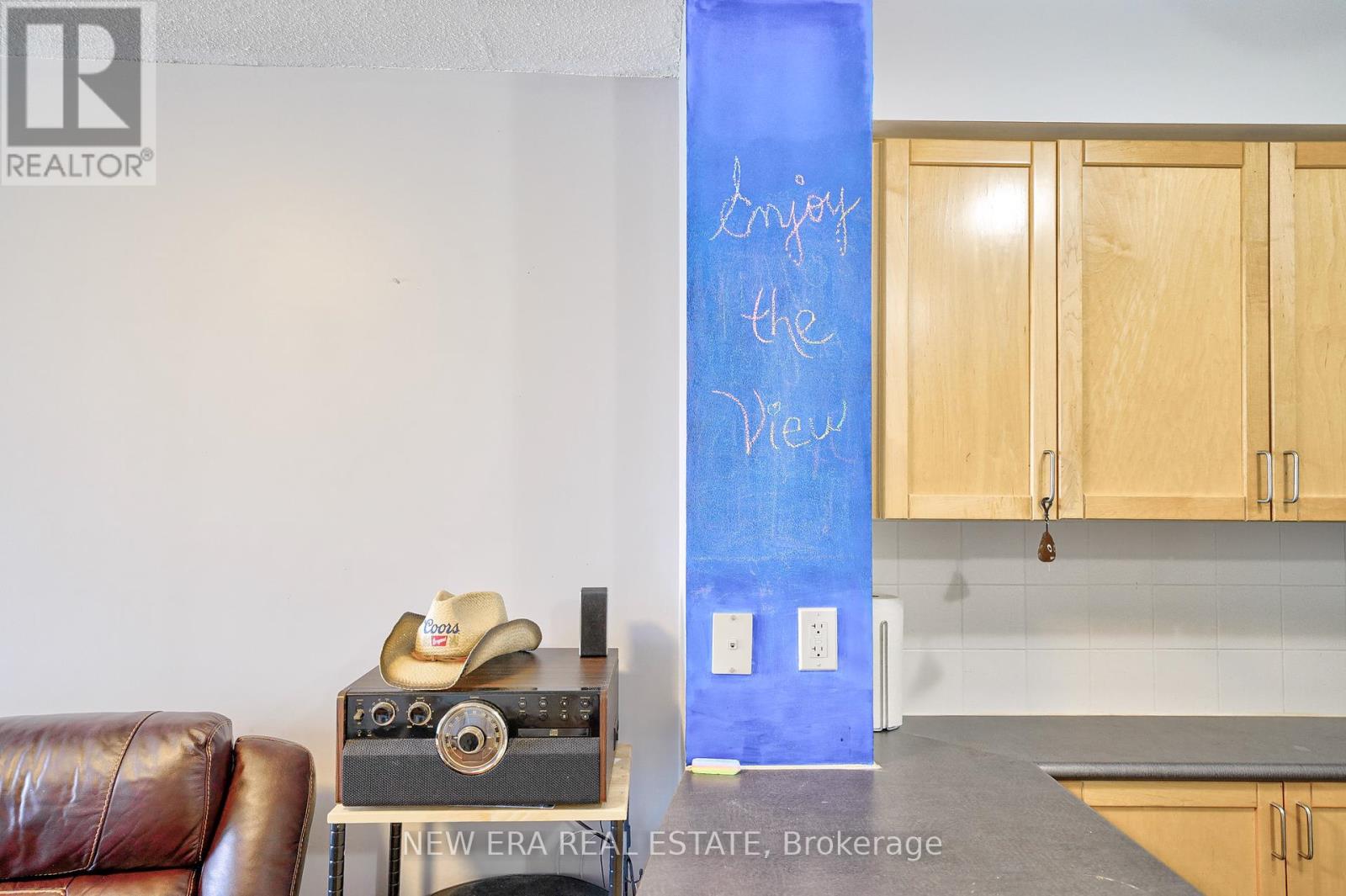 e864691f144202a7f054b3262d3664d8