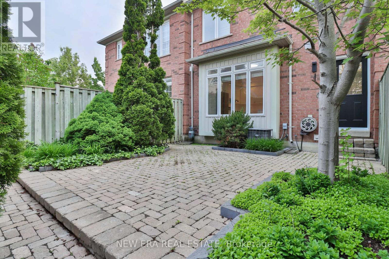 f1c481ad1e02e32adde94c107488f882