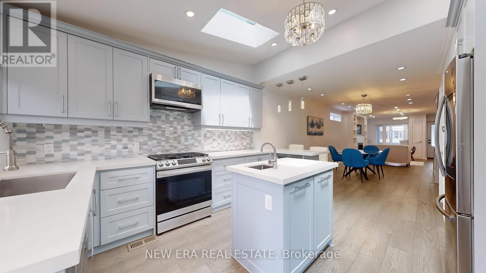 f820d32ee1ddcb9b5951f7655f41d2cd