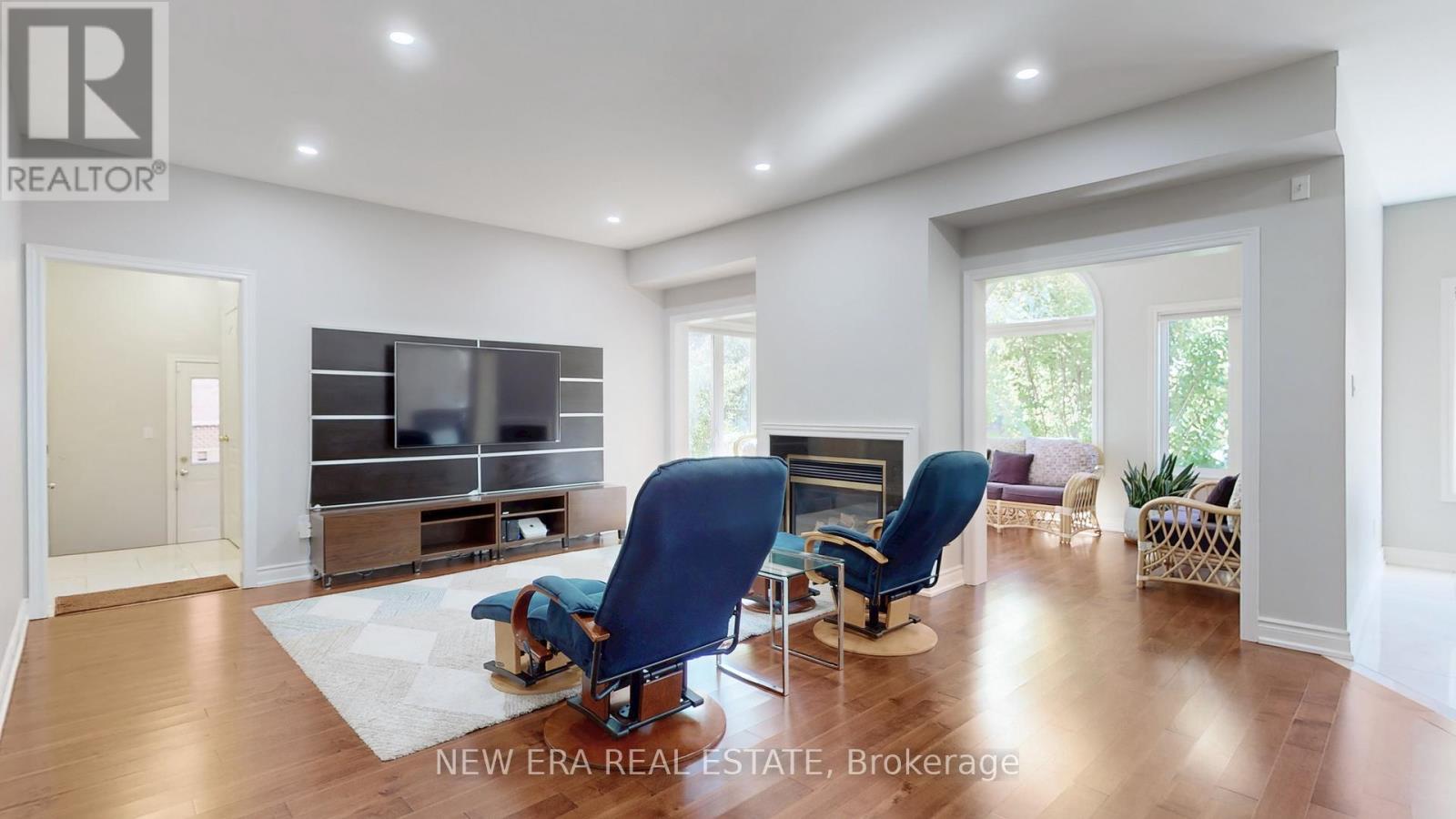 043b44a9dbb97a11d231229a13e1d5fb