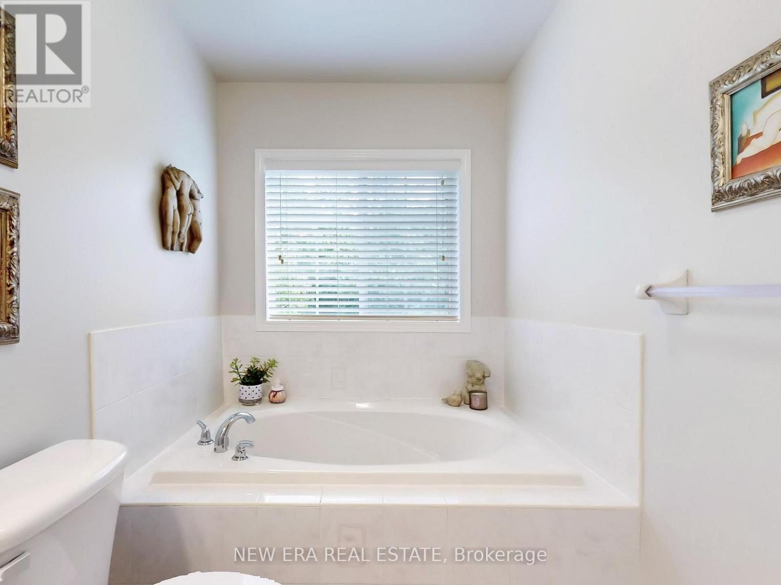 1bcb7f50bd638ca8ceca8ab4c4987398