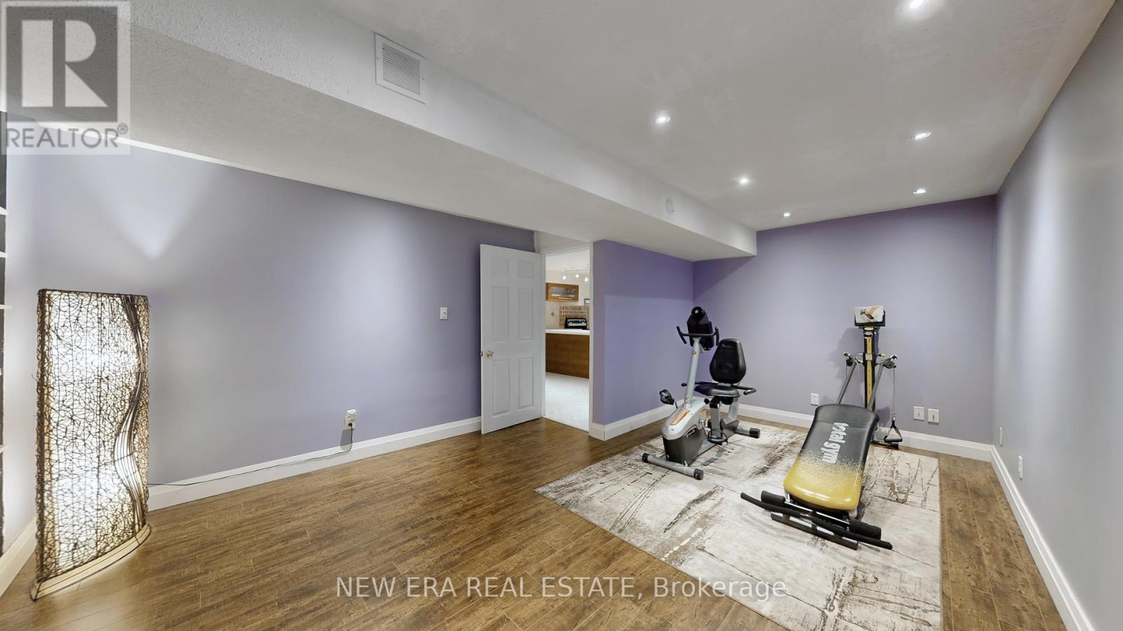 3ca8484cc105d248f23ce9abdbf7edef