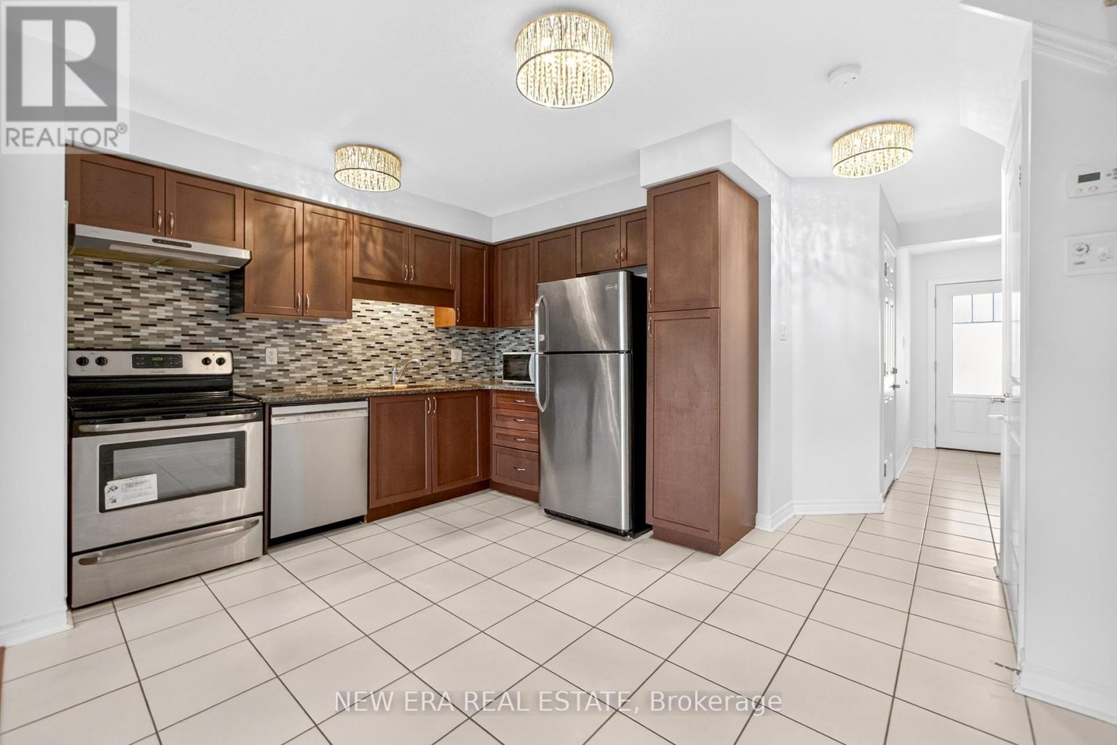 42171fa3c3e149f81c29c86a6cfc6161