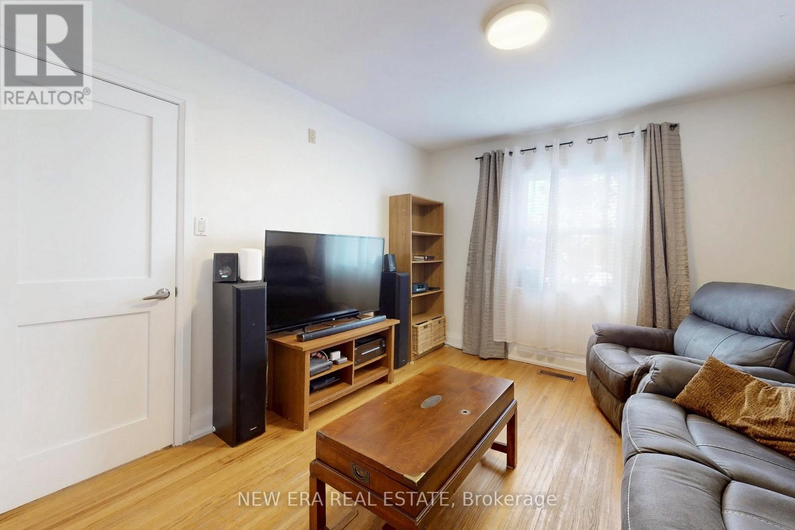 525f4024569daedfc7ea5a307da61a33