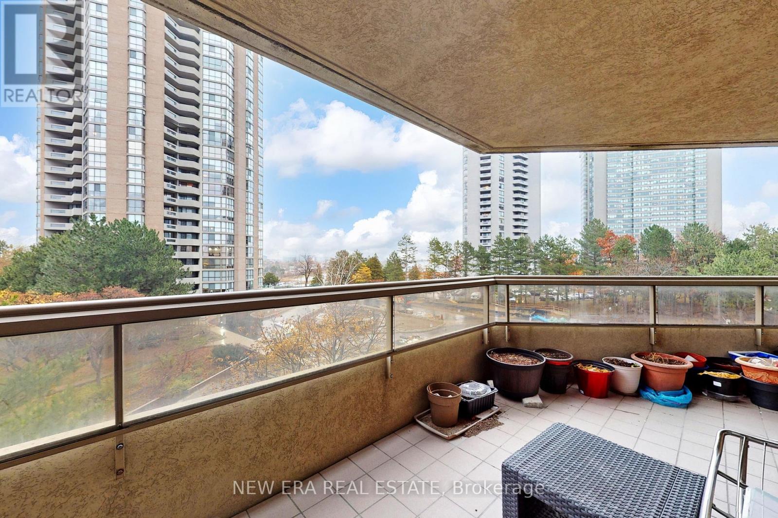 53b5d8207471c826c17f2fda73cba608