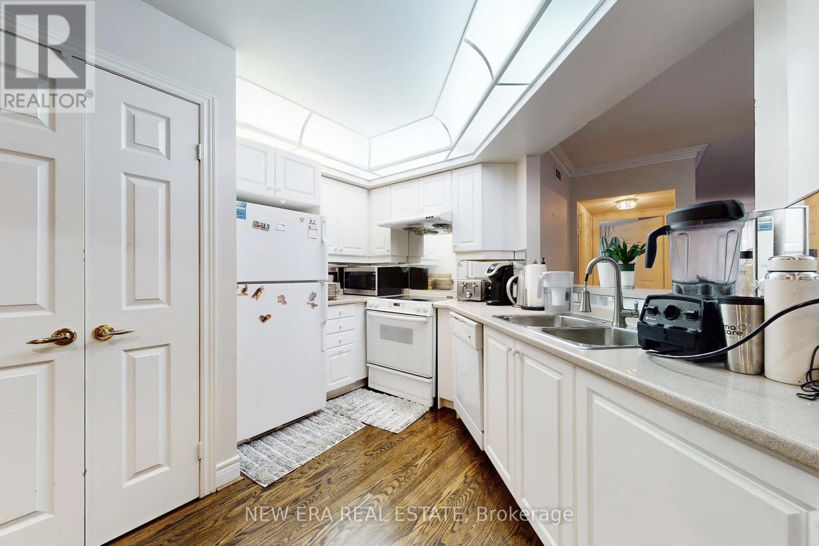 64cfe1939b5a3f4bc95af584ab60d052