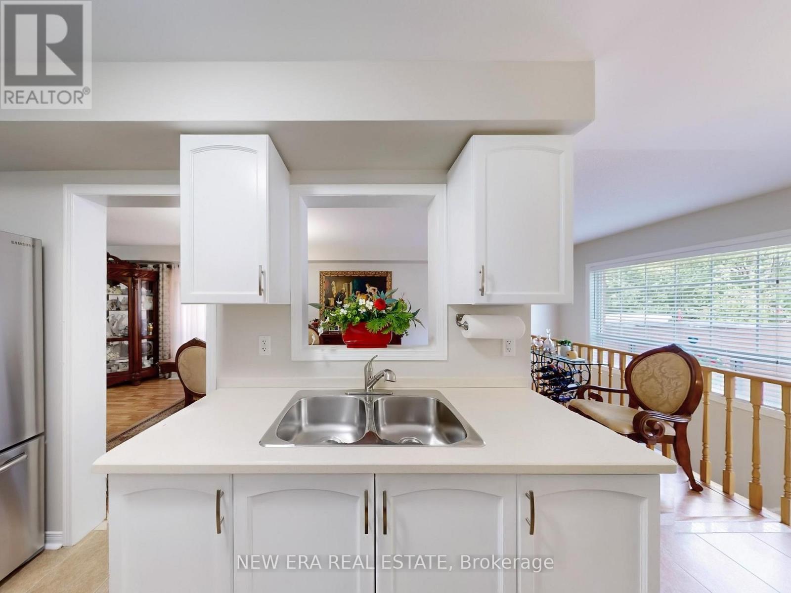 71212d89f750656413a4f687b6858818