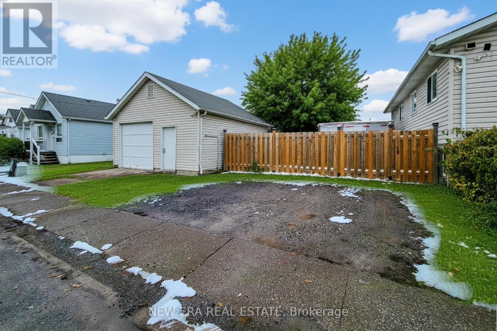 8af9cae220e8855e3c6deb3275e599e8