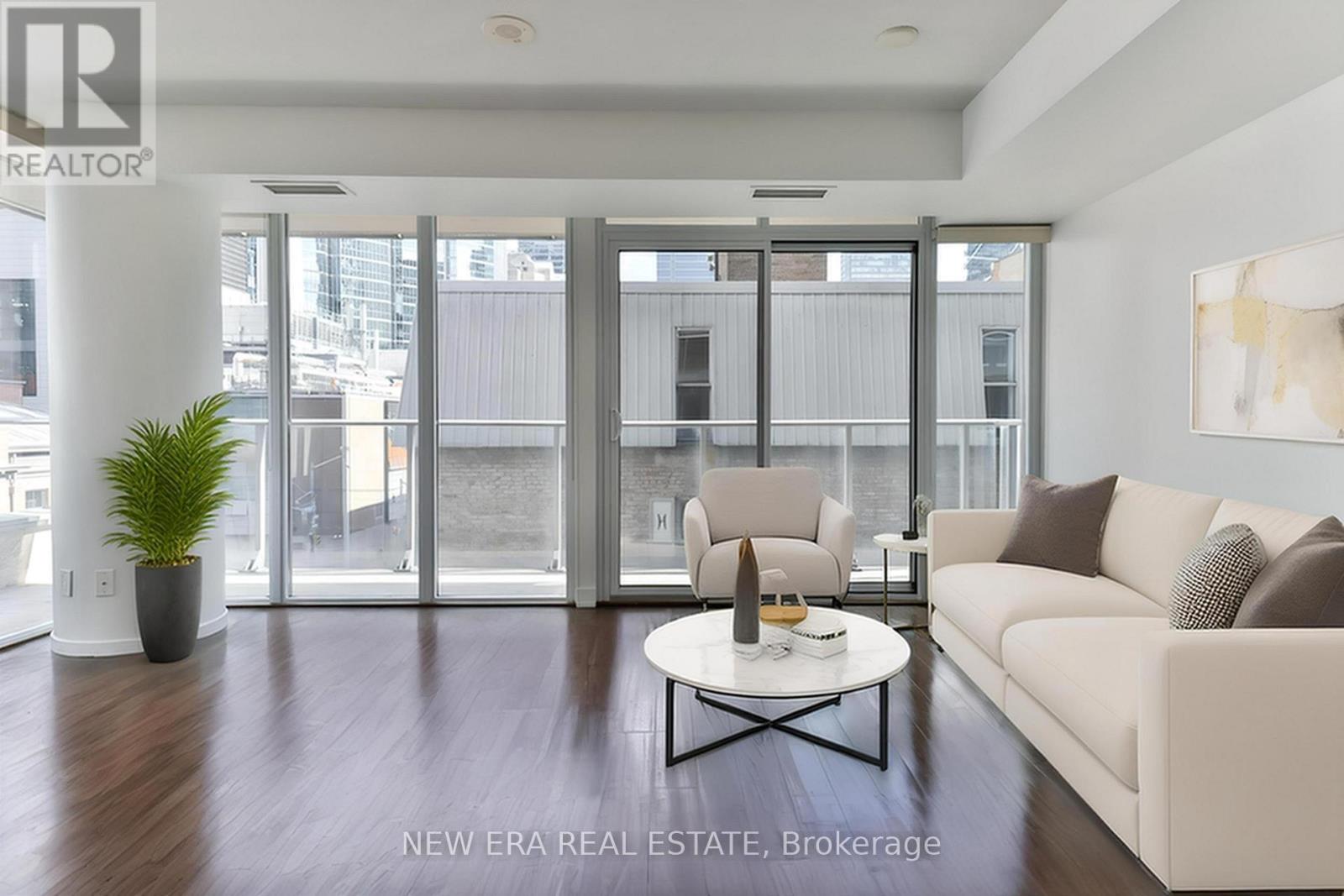 8ce581f7a9072ea0cef30ef8af5a4493