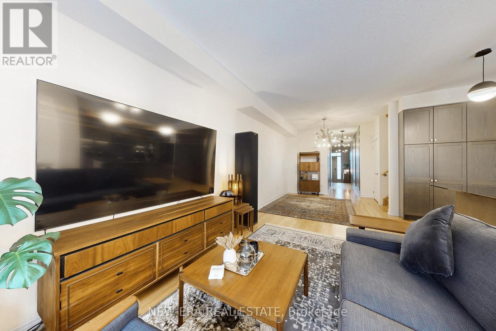 b5e7ea3aff8524372bb0acd5ee213ac5