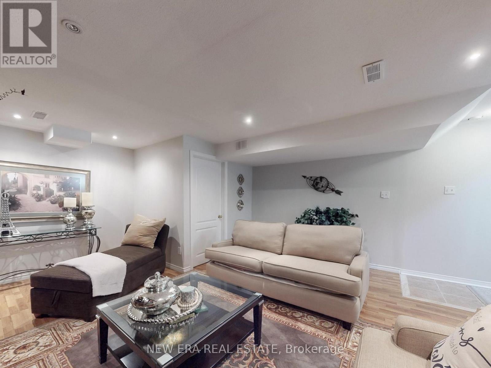 ccb44bbddf618e4fb9d5a0f3175ee7dc