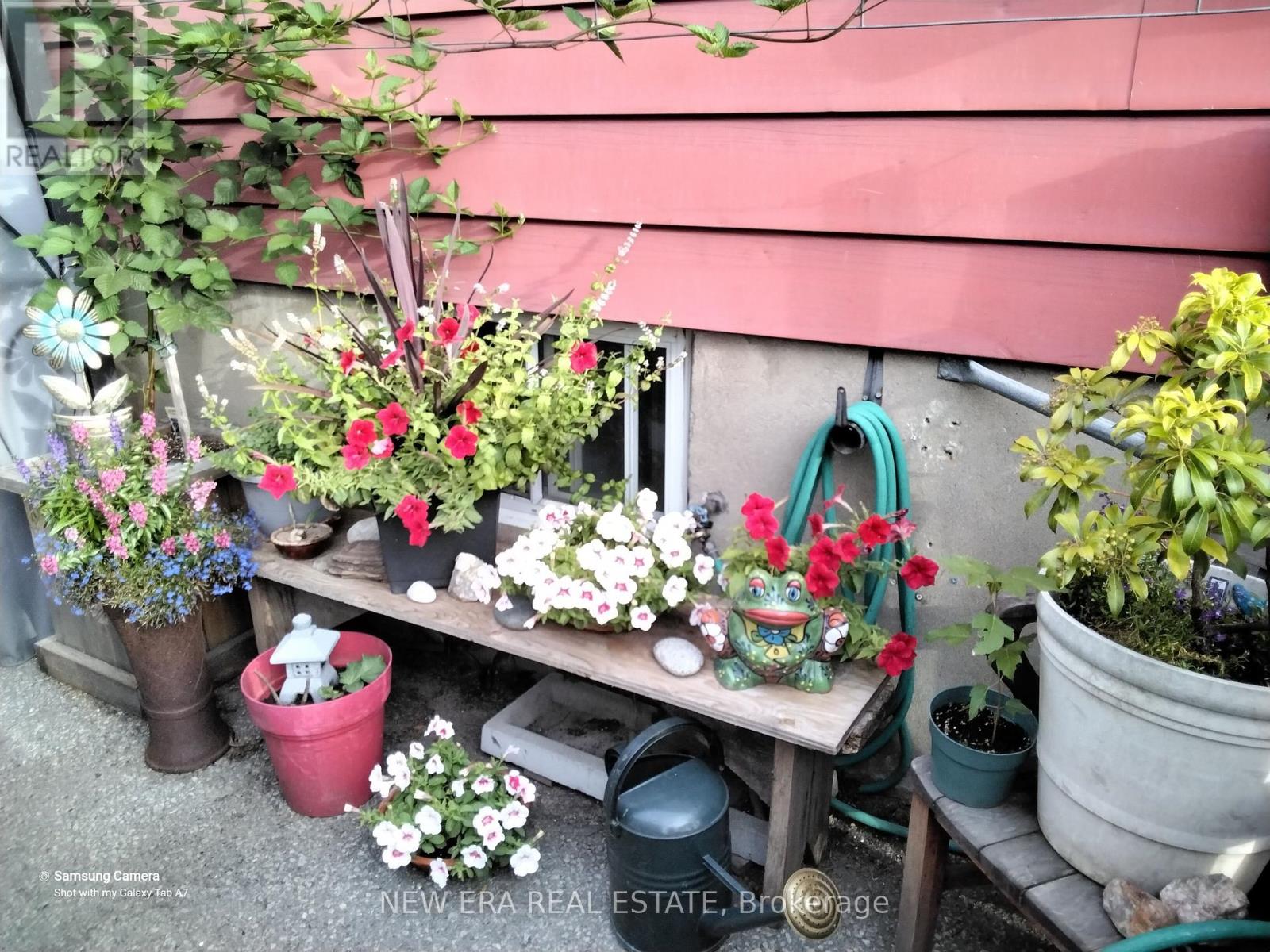 d54d51b44aced6b6eaa6379f66659e25