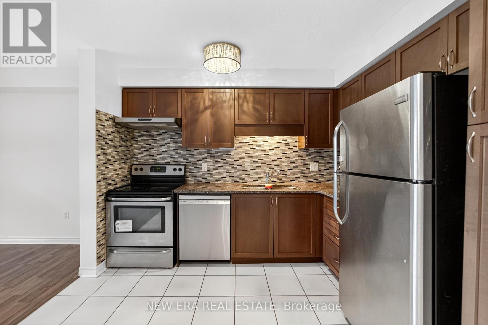 de8be1d9bb214ecf8bec21a8a5ac0416