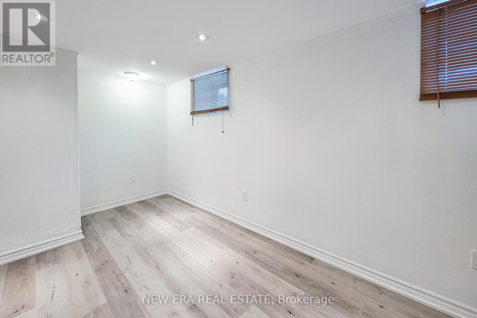 e1858818b43792ecb3d4d72004d28800