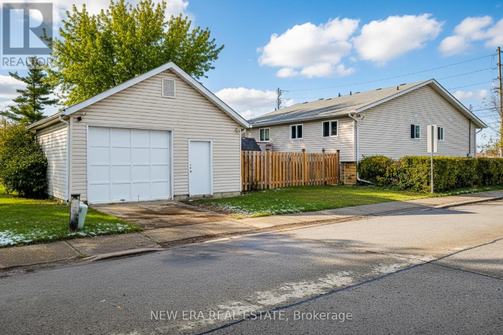 f8a28ced6236d9e9f314e2a8d3344fe8