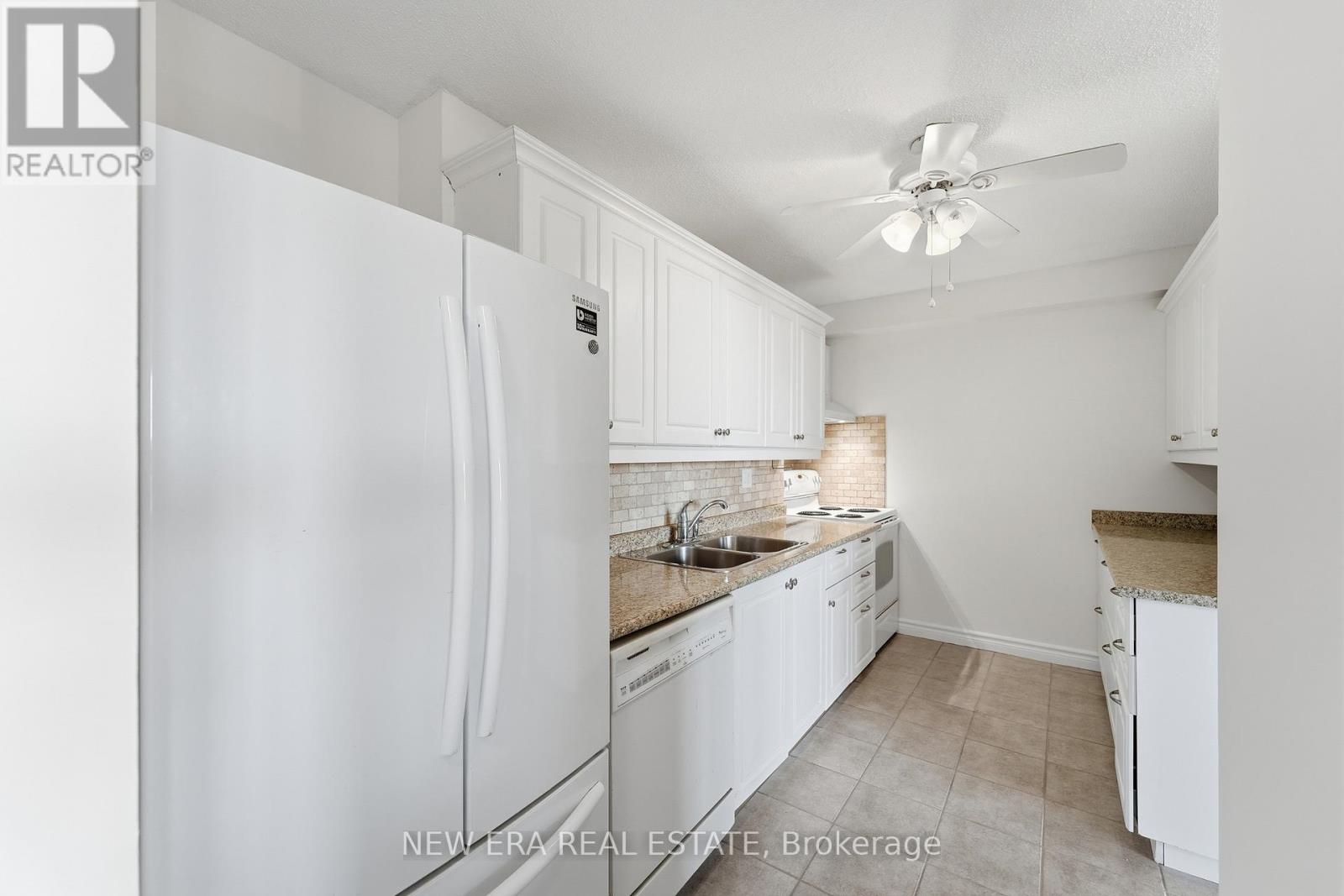 22cdec7ce76847830c2e17fa8867e6c9