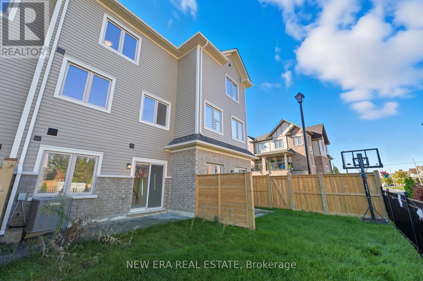 50e78b42d3f697c115460b8f7c3f3067