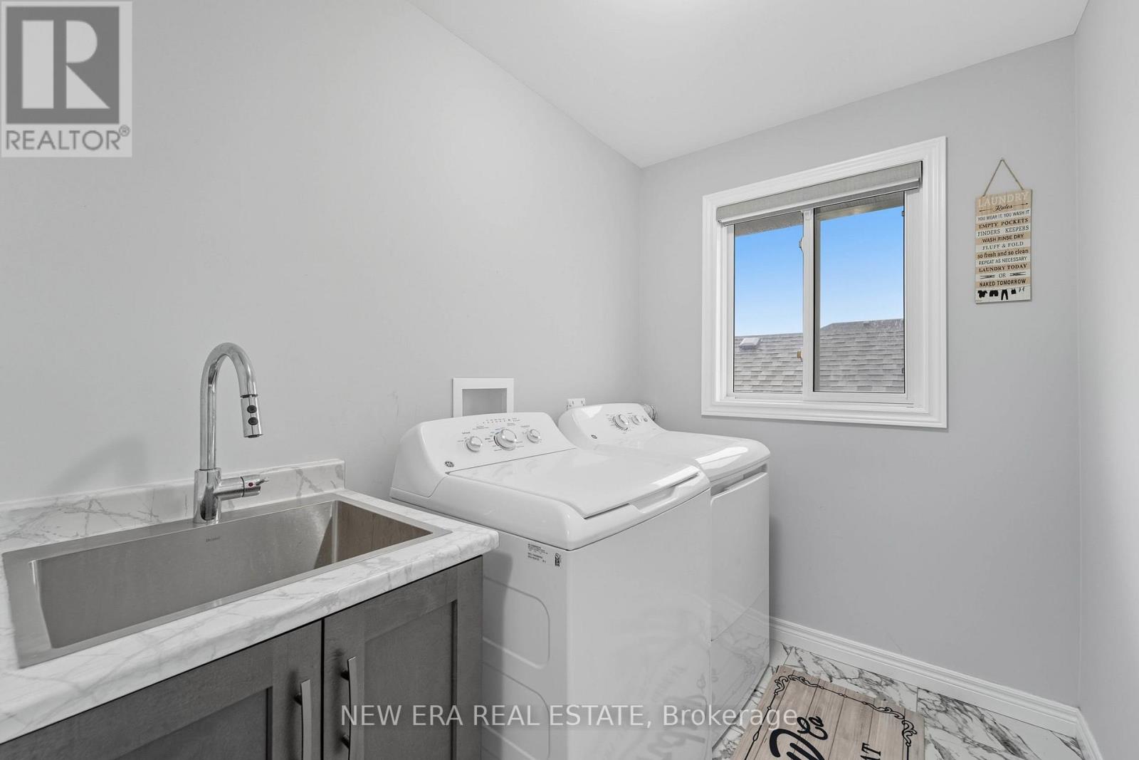 b7f8e6c4ebe2761bddbb6f1180dadb98