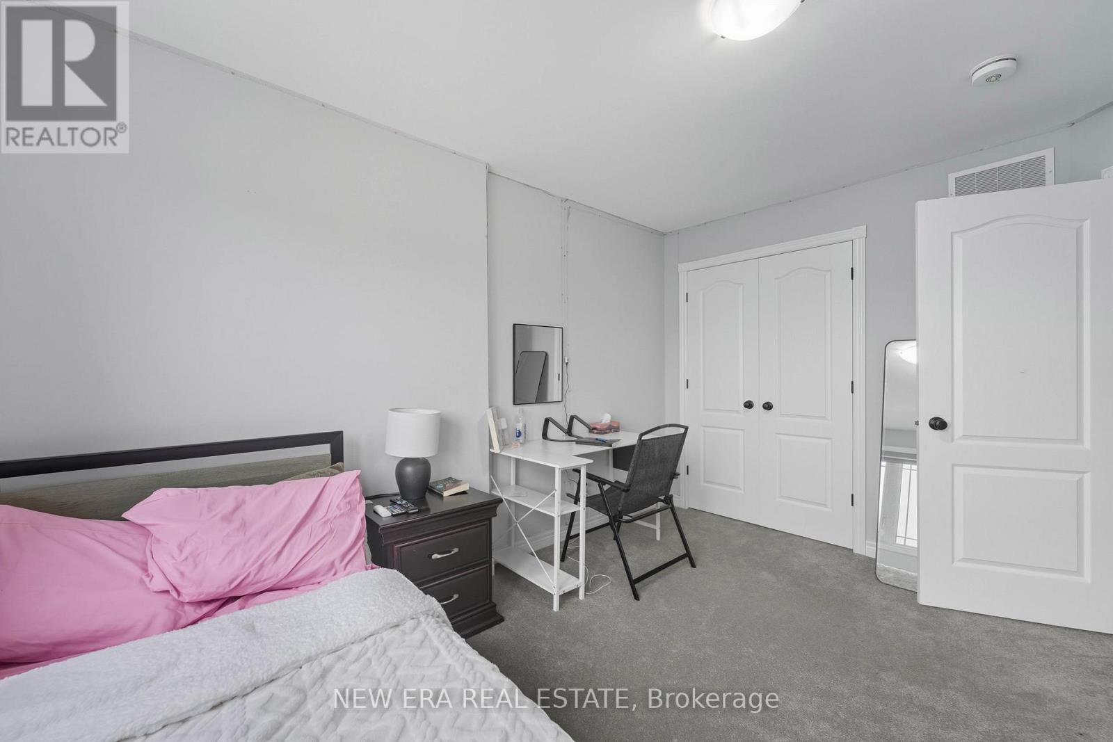 c3309a70af43ad726318c5a23163ae8c