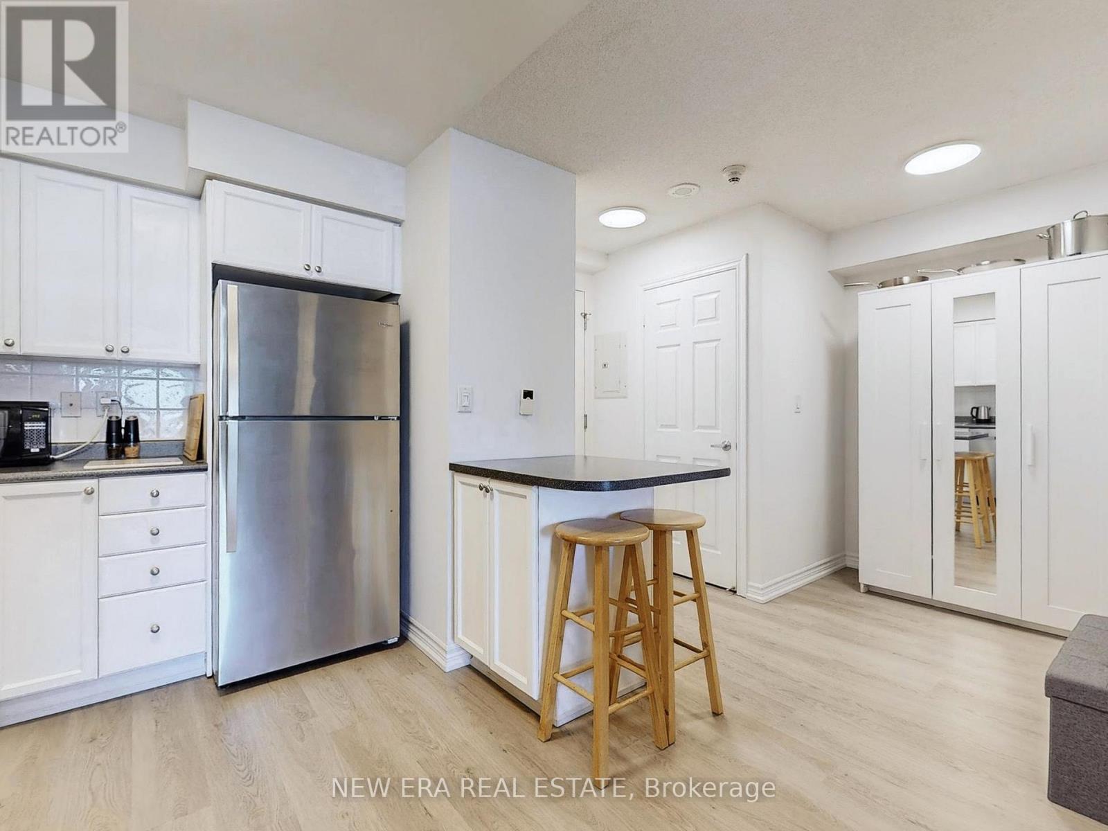 1e2ff4a83e7e6fd350169b1dcab8de00