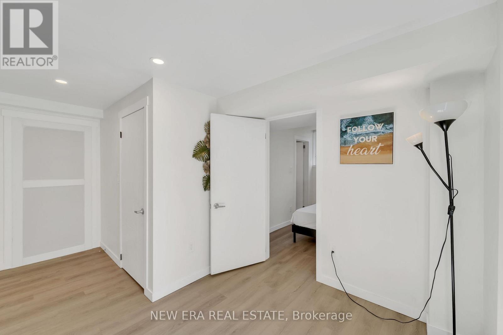 1efff29949947fb617ac1c930b2d0374