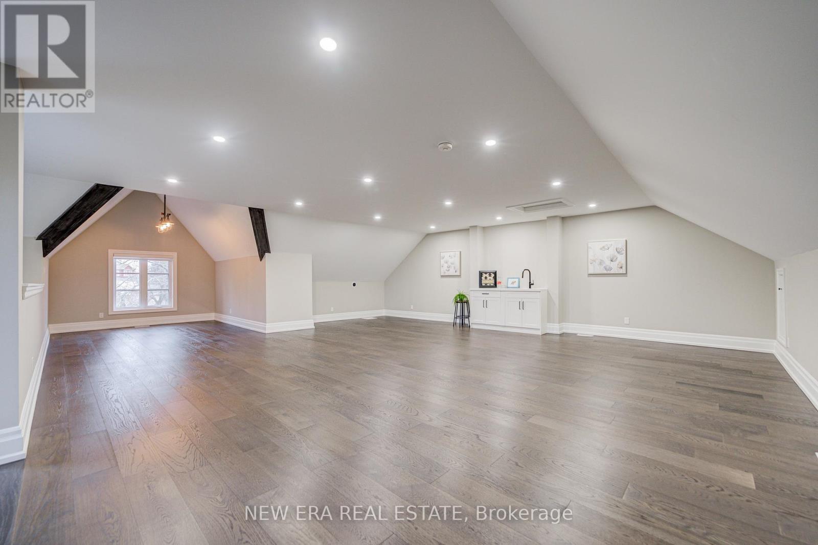 2e7213182a7bf6ef01c9e1983328fae8