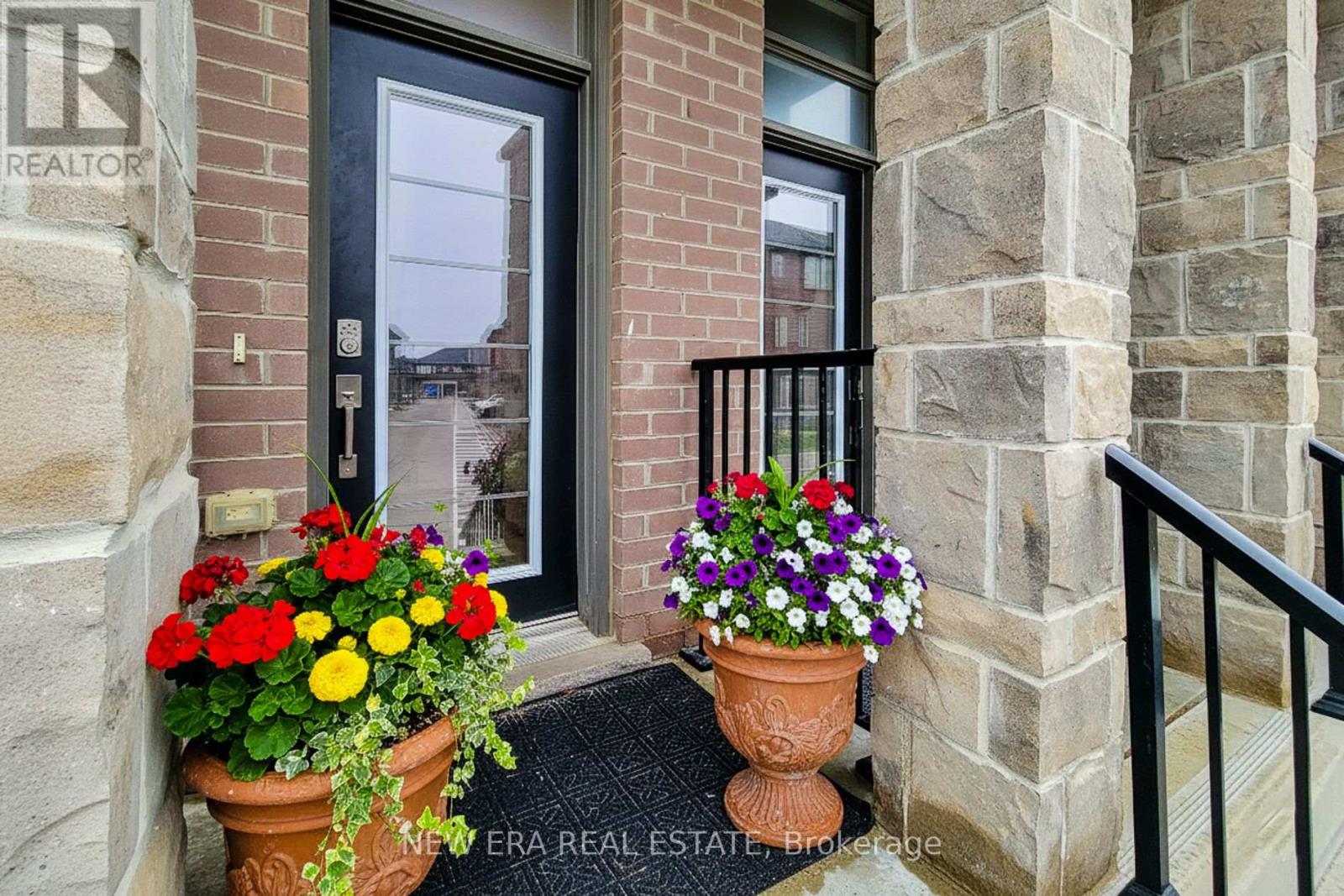 49414297ba9806379ced22a0e1847514