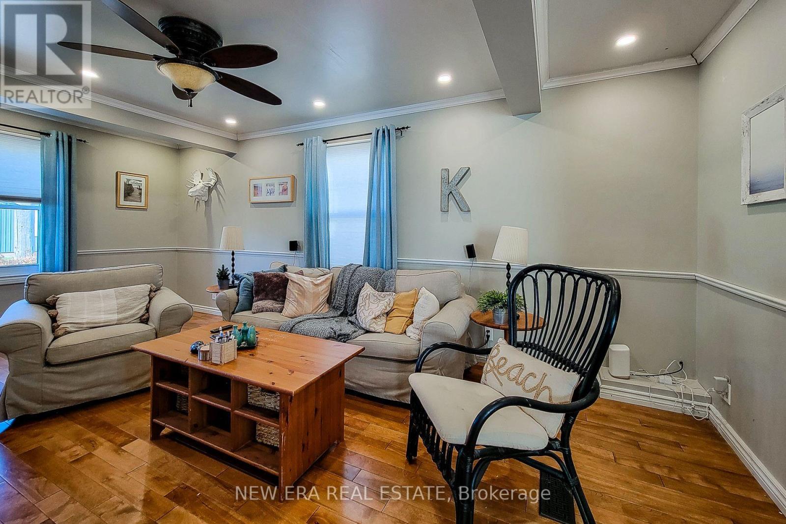 581059f26c4636707407dd0b6569d696