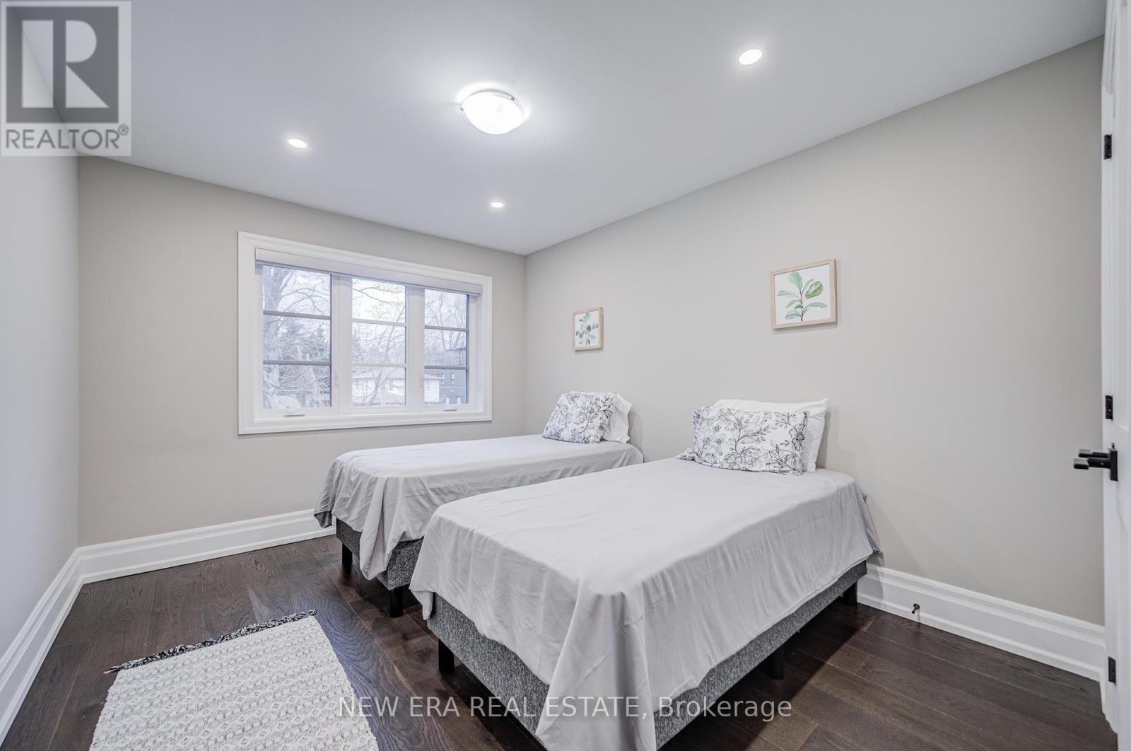 8d4387346f0e89c24fab81edc2de85aa