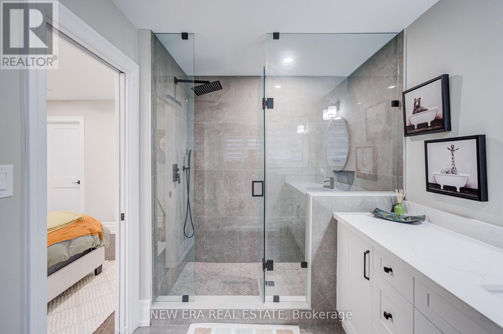 9798d2866d555f67cd03705451afaab4